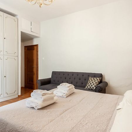 Santo Spirito Jungle Apartment ฟลอเรนซ์ ภายนอก รูปภาพ