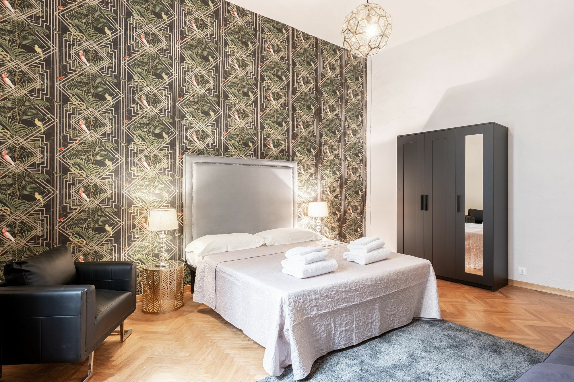 Santo Spirito Jungle Apartment ฟลอเรนซ์ ภายนอก รูปภาพ